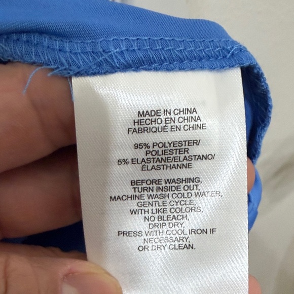 Jones New York Classic Blue Shirt - Picture 6 of 6